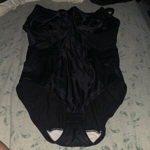 38 C Black Women's Bodysuit, underwire, body slimming, Preloved